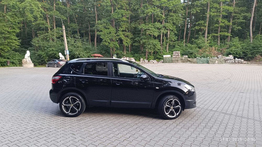Vând Nissan Qashqai 2011,automat,2.0,4×4