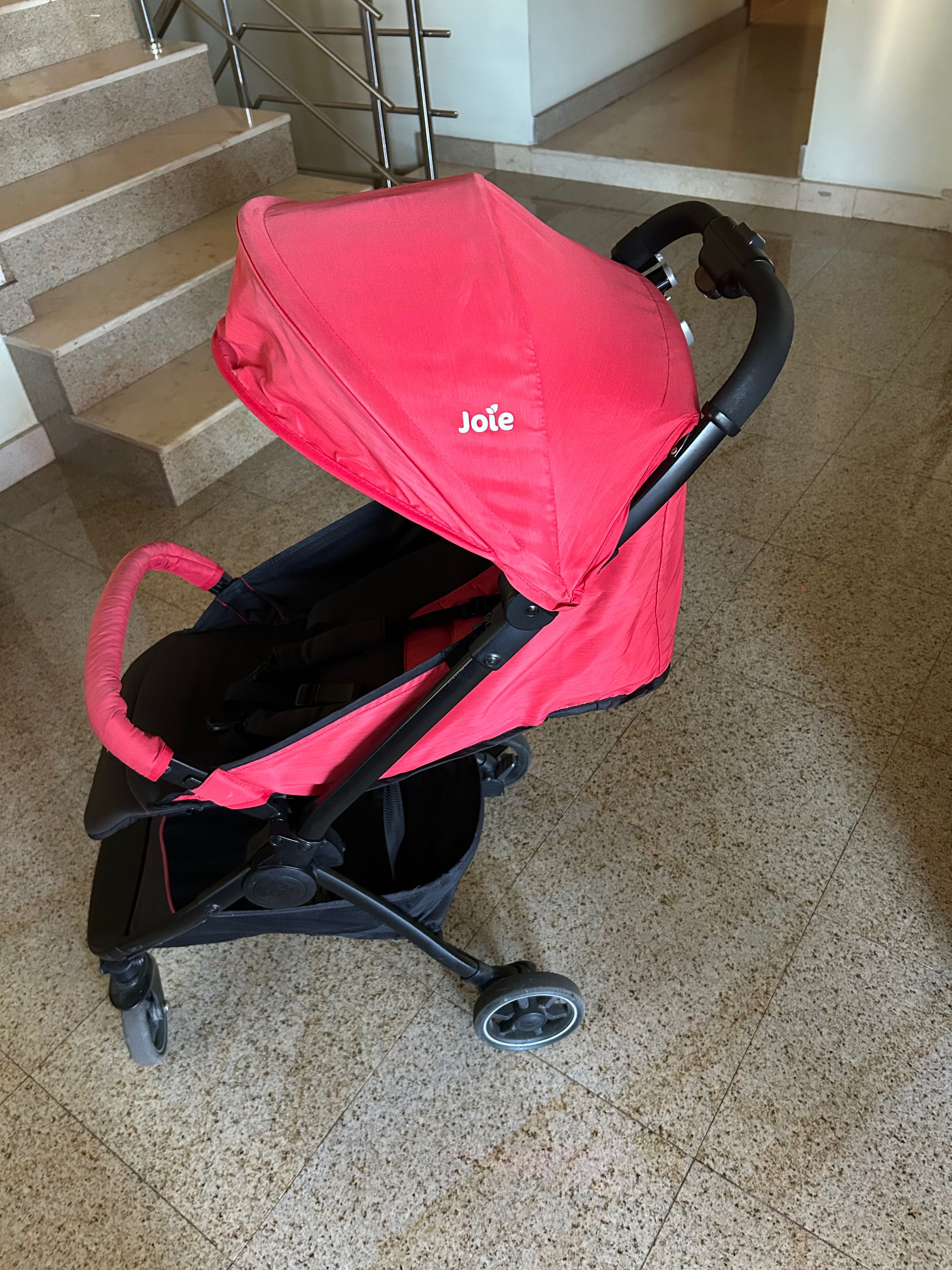 Carucior Joie Lite