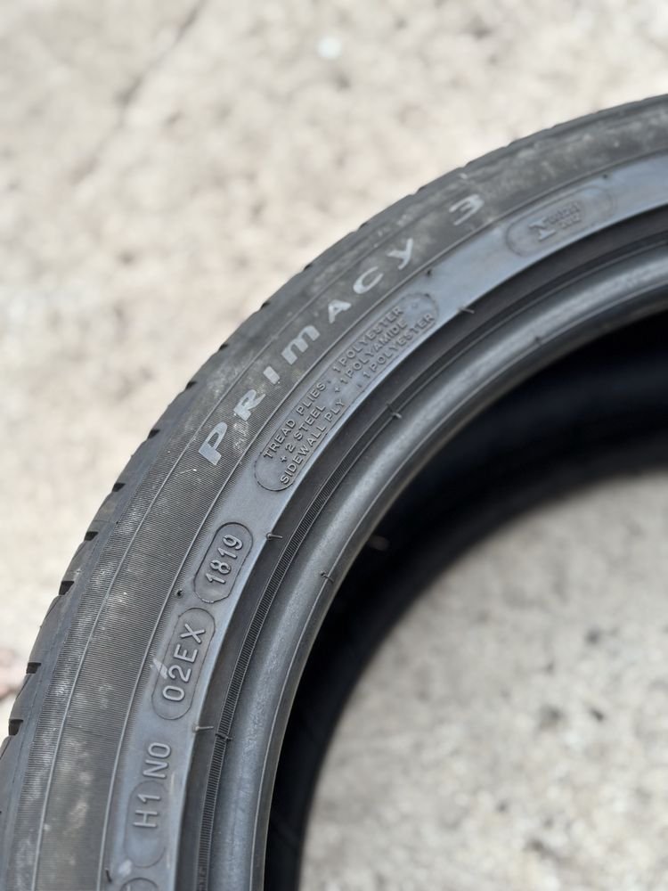 215/45/17 Michelin 2 бр
