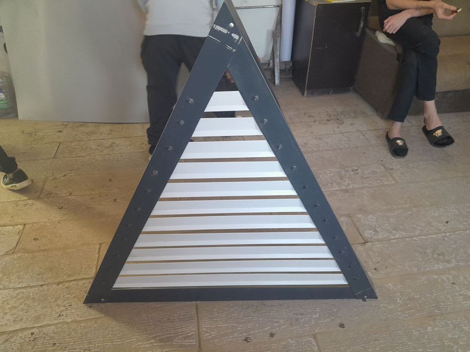 Asalomu alekum tom yopamiz  hizmat lari