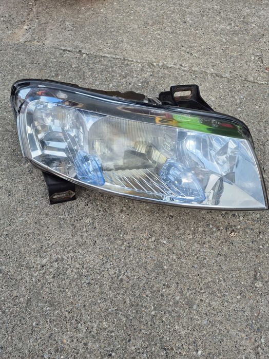 Far Xenon original Fiat Stilo 5 usi