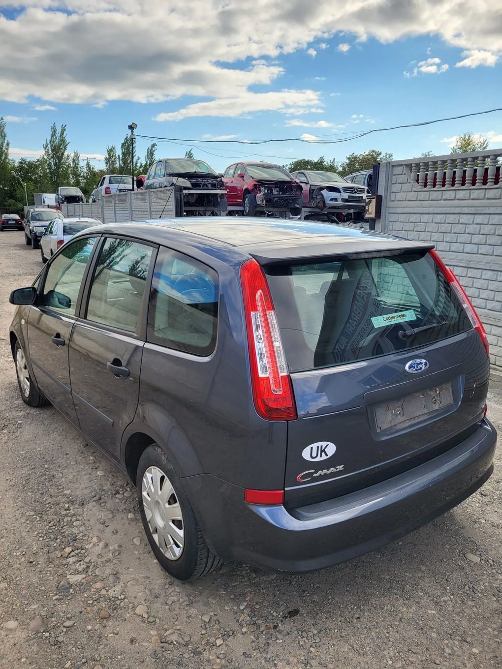 Dezmembram/Piese Ford Focus C-MAX 1.6 benzina