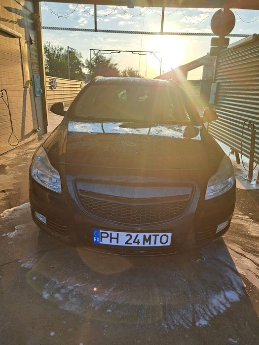 Vând Opel Insignia 2012