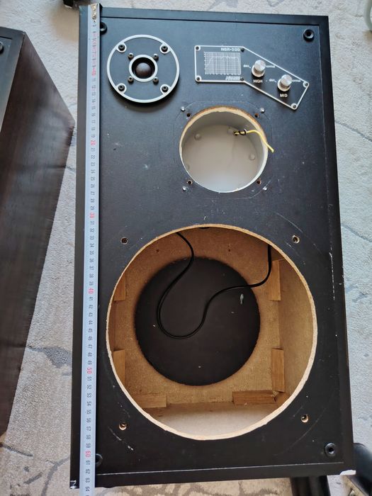 Vând Incinte boxe 300lei