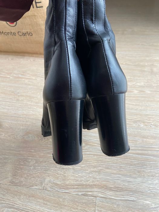Боти Zara кожа размер 37