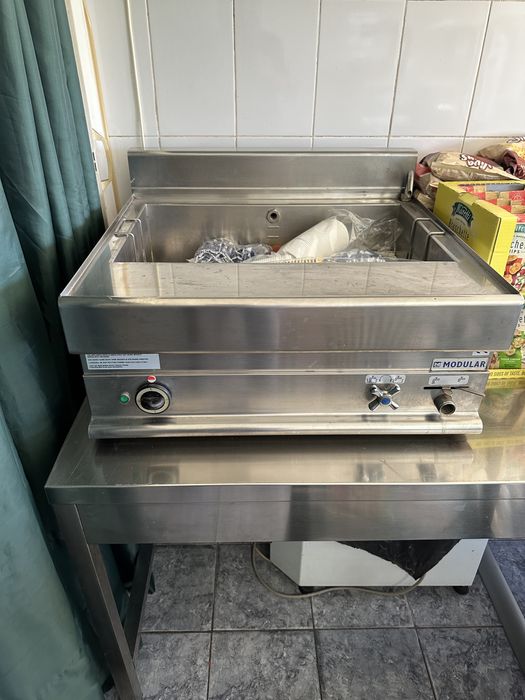 De vinzare , linie covrigarie