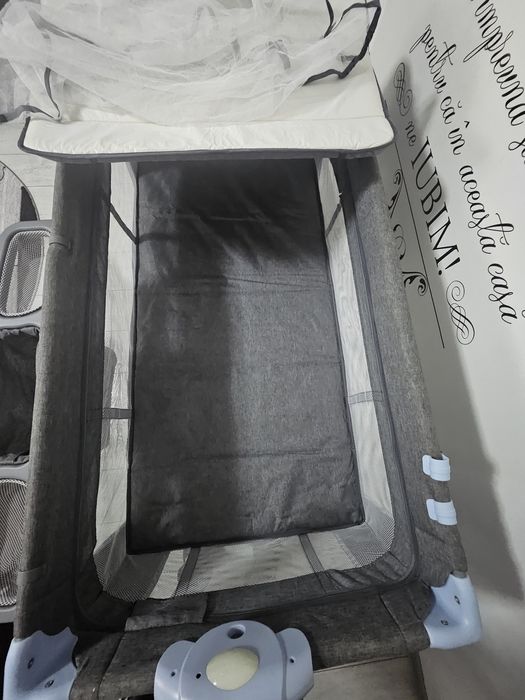 De vânzare pătuț pliabil KinderKraft!