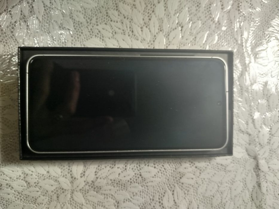 Samsung s24fe 256
