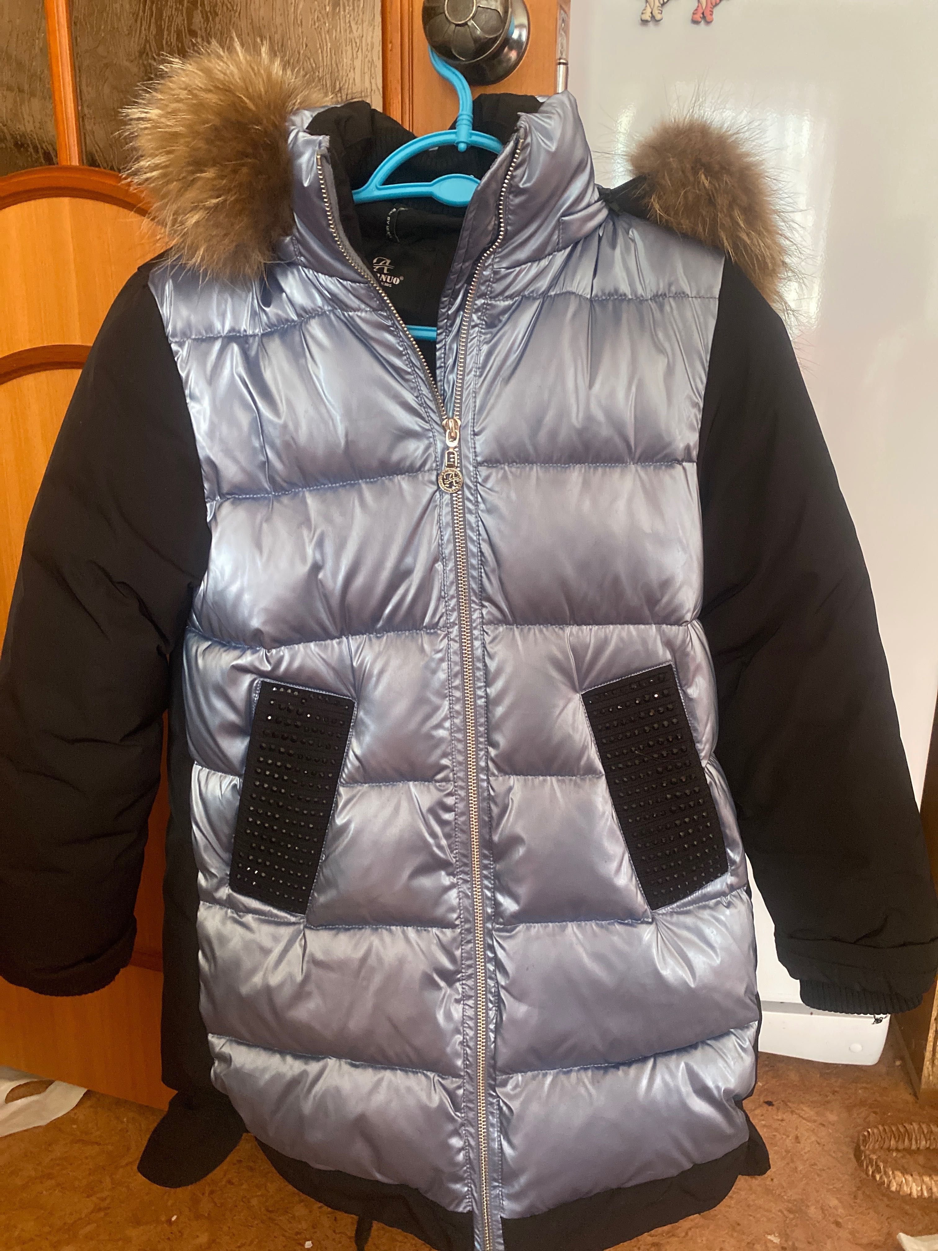 Детская куртка зимняя  для девочки