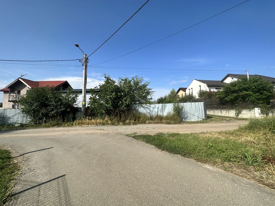 Teren intravilan Bucuresti-ILFOV Ganeasa,utilitati, padure, lac