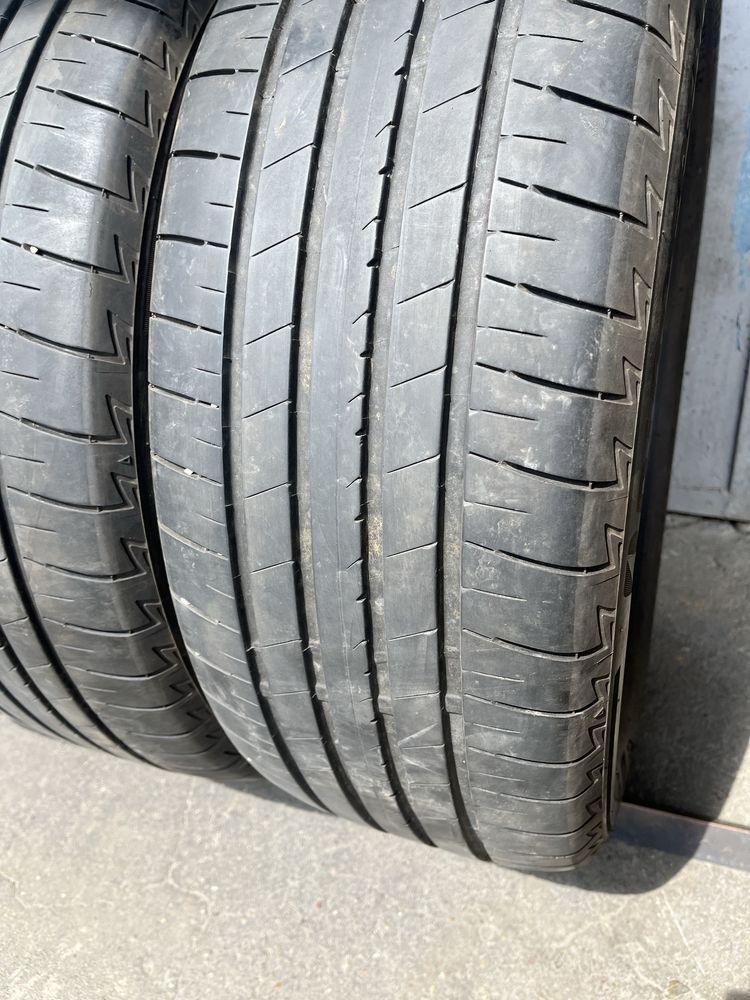 4 бр. летни гуми 215/55/18 Bridgestone DOT 3619 5-5,5 mm