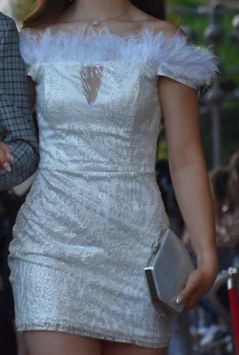 Официална рокля ръчно изработена