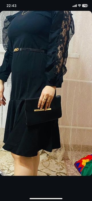 Платье за 5000 шорты 3000