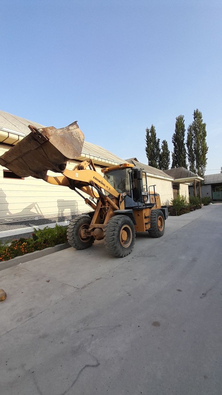 Sotiladi Lonking LK833 1.8 kubalik holati zor ishlashga tayor