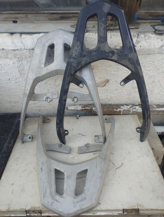 Продам запчасти на мопед 150 125 куб новые бу