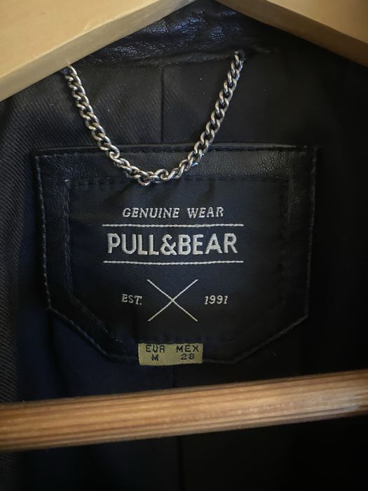 Geaca de 100% piele Pull and Bear M femei