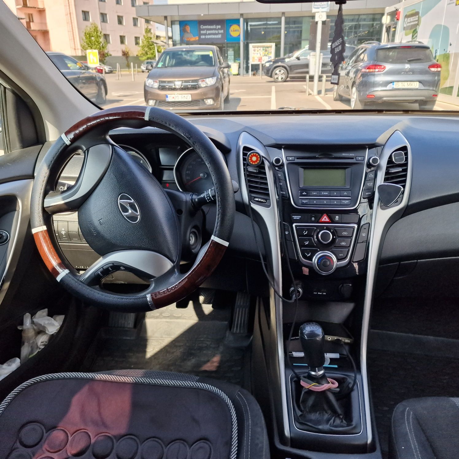 Hyundai i30, an 2014, 1,4 crdi.