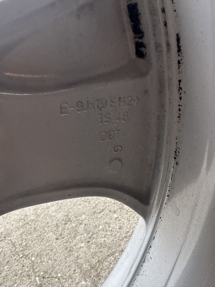Джанти с гуми за BMW X5 19” спорт пакет
