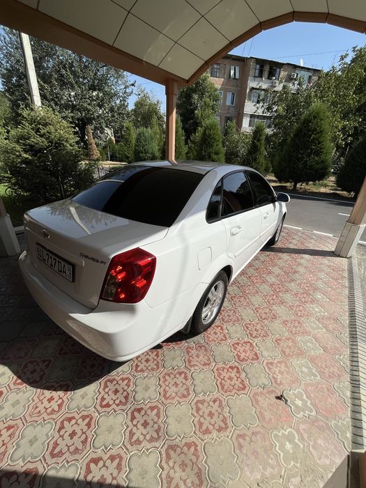 Lacetti 1.8 , 2011 2 позиция-механика, kraskasi tozza moshina,