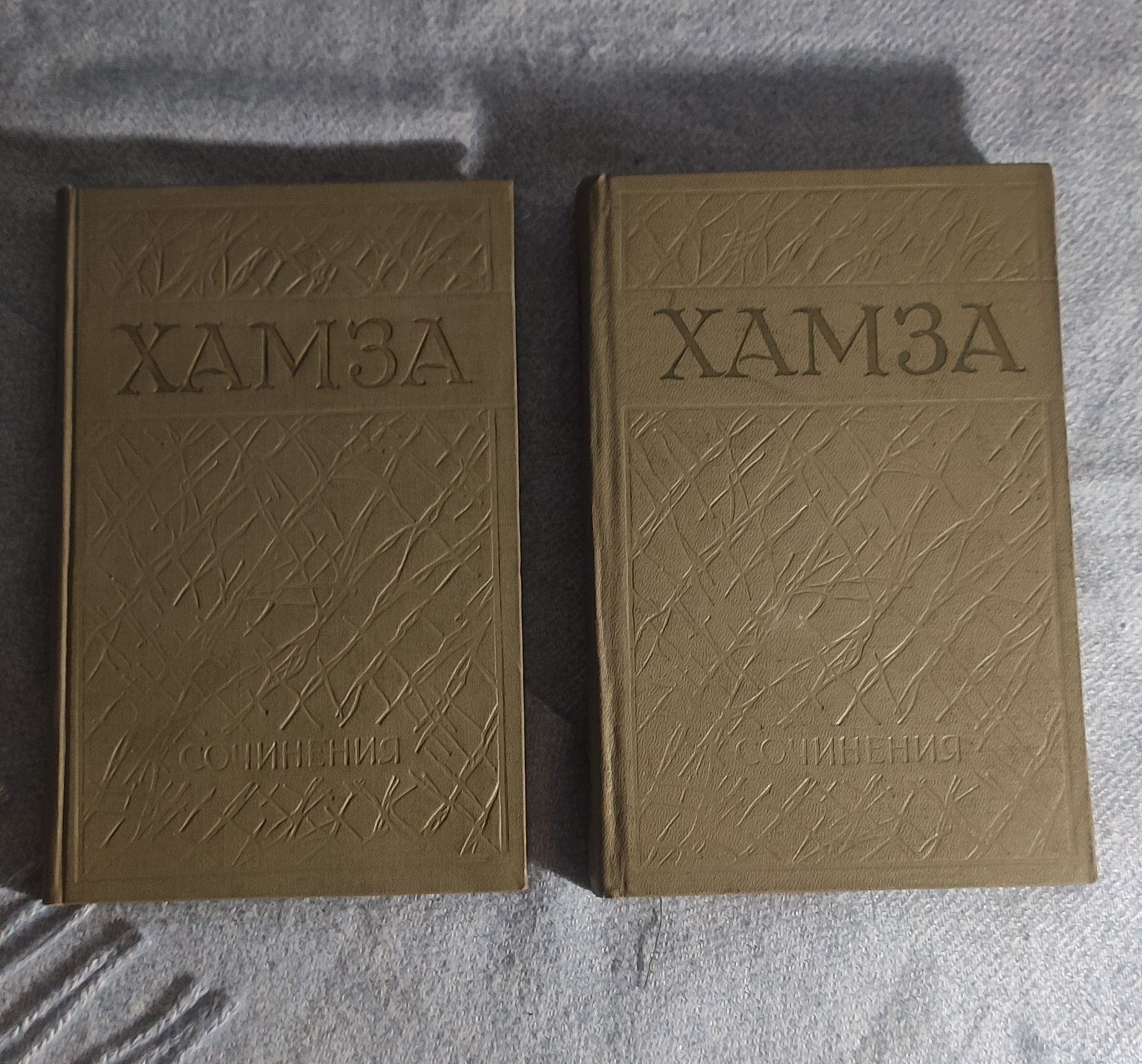 Книги. Продаю очень много книг