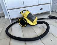 Пылесос karcher VC 3