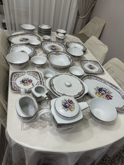 Продам набор посуды на 12 персон