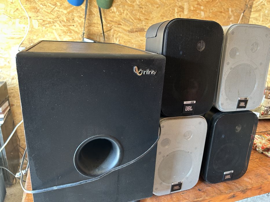 Vand boxe jbl monitor one si bass activ infinity