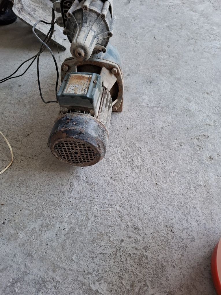 Grandfar GF1303 сув насоси сотилади.