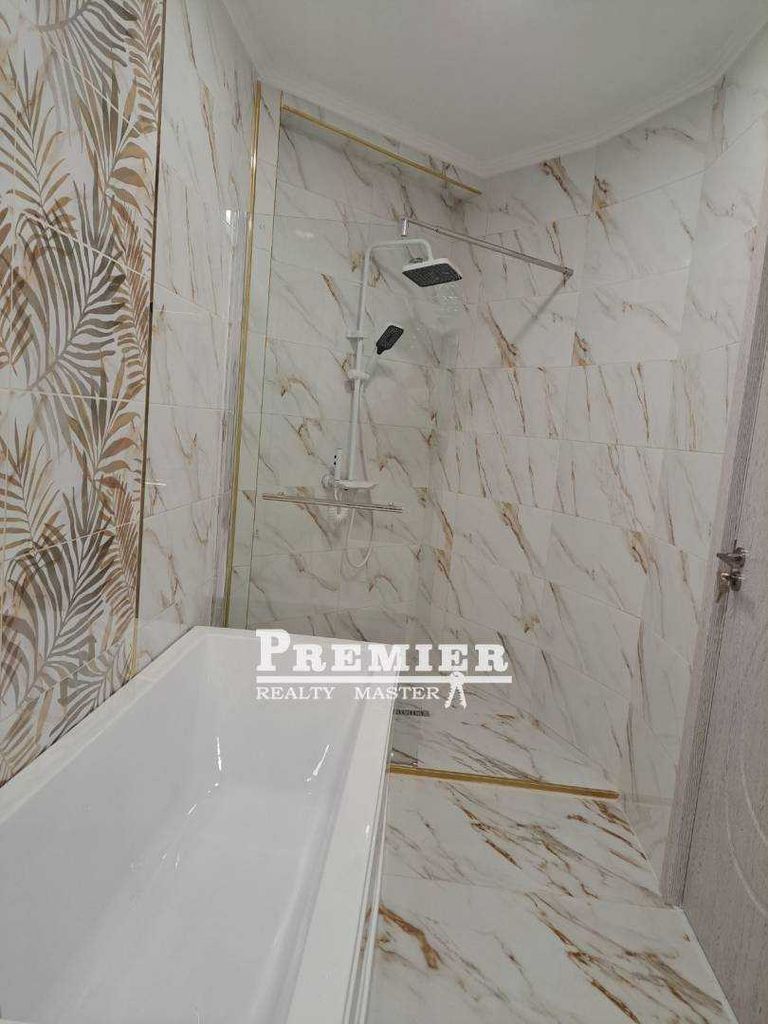 Продава се Тристаен апартамент в к.к. Слънчев бряг - 104 кв.м за 1318 €/кв.м - Снимка #14