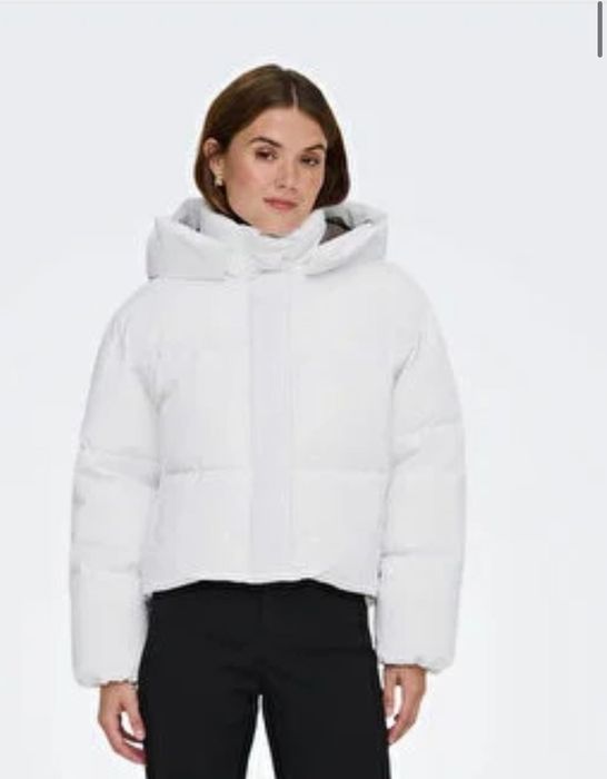 Only дамско яке бяло
