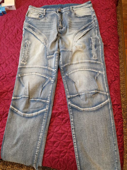 Дълги мъжки дънки