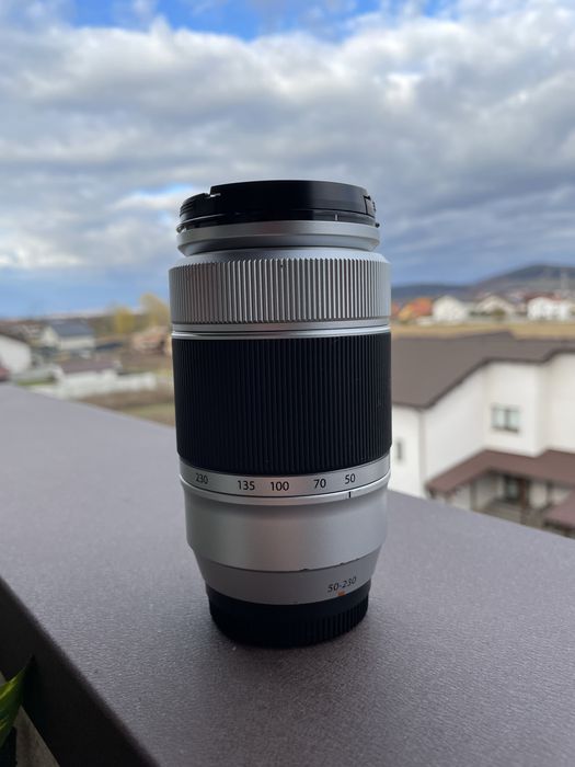 Vând obiectiv Fujifilm XC 50-230mm f/4.5-6.7 OIS