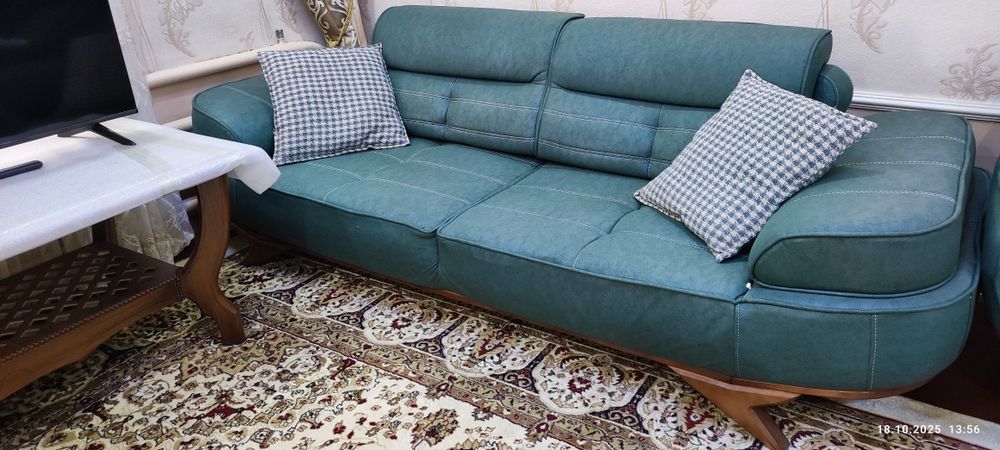 Продается Диван кресло + пуфик