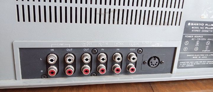 Продам кассетную деку Sanyo plus series d80