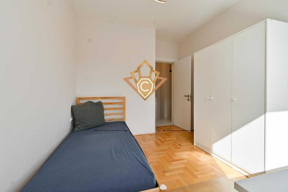 Дава се под наем Тристаен апартамент в София, Гоце Делчев - 73 кв.м за 765 € - Снимка #8