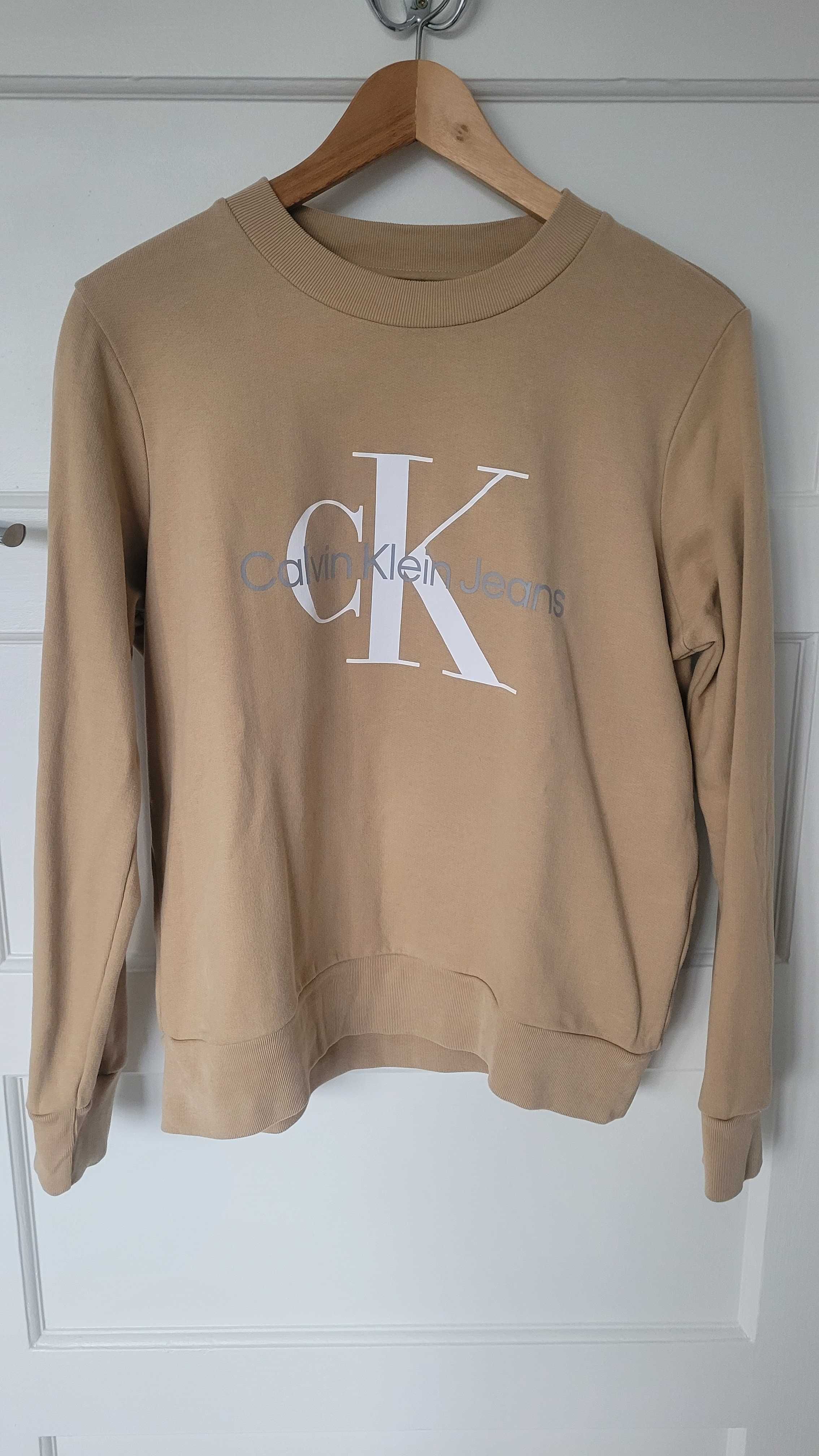 Дамски оригинален  памучен суичър Calvin Klein Jeans