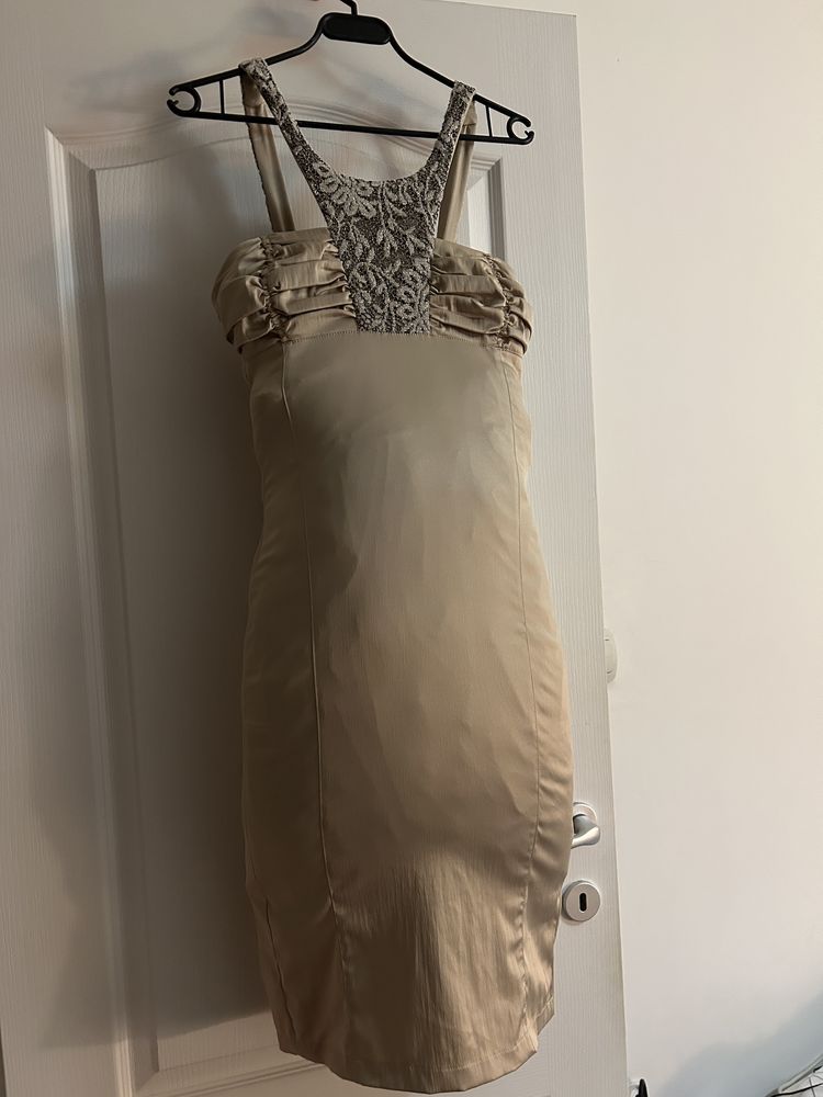 Rochie elegantă URMA mărime 36