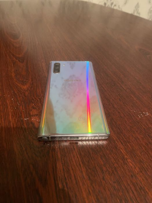 Samsung note 10.