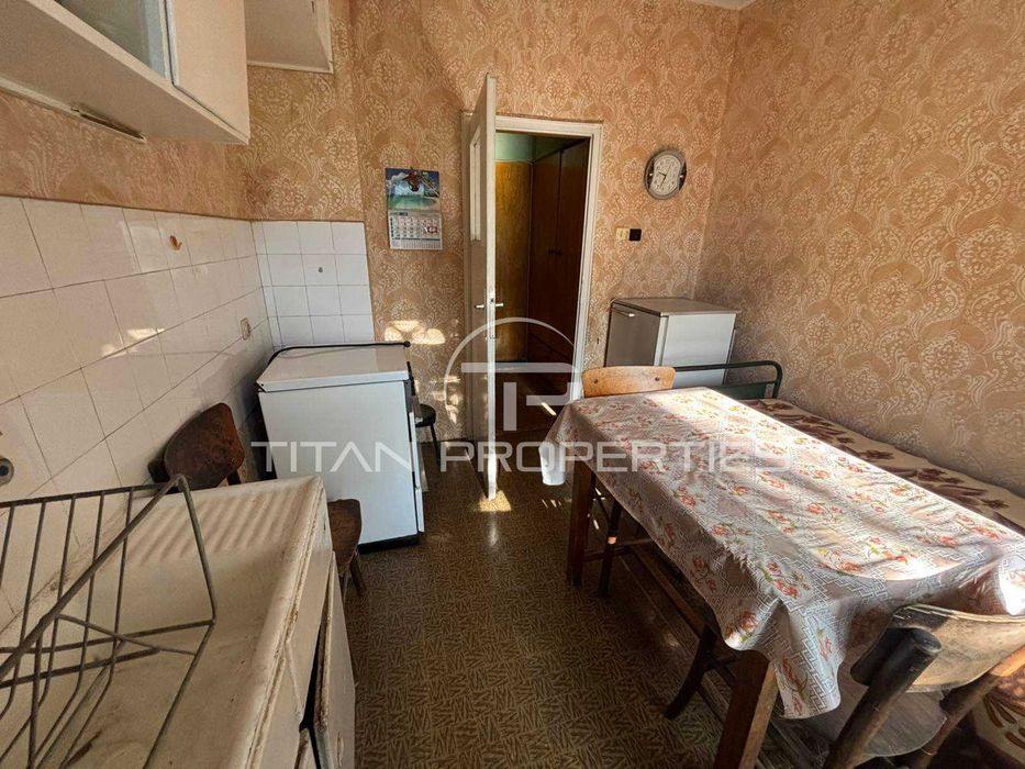 Продава се Двустаен апартамент в Пловдив, Гагарин - 64 кв.м за 1477 €/кв.м - Снимка #1