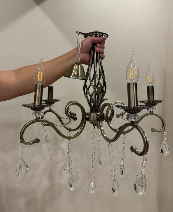 Люстра потолочная