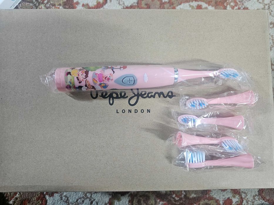 Periuta de dinti electrica