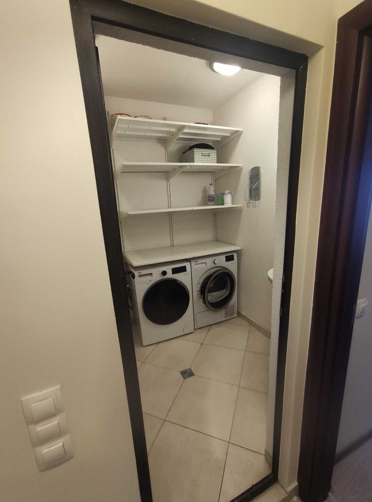 Дава се под наем Тристаен апартамент в София, Надежда 2 - 114 кв.м за 750 € - Снимка #6