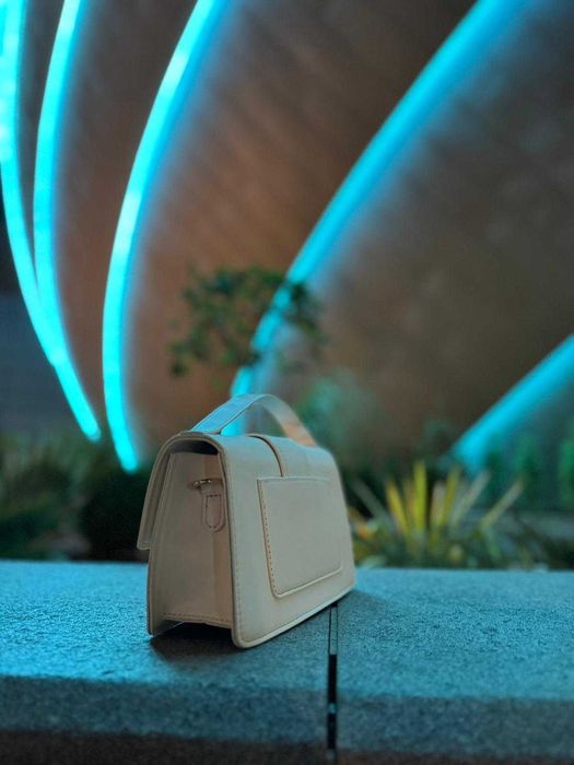 Geanta Jacquemus Le Grand Bambino Alba NOUA VAND URGENT!