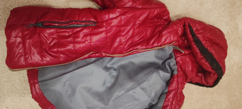 Geaca fetița 128 cm - roșie Superbă !