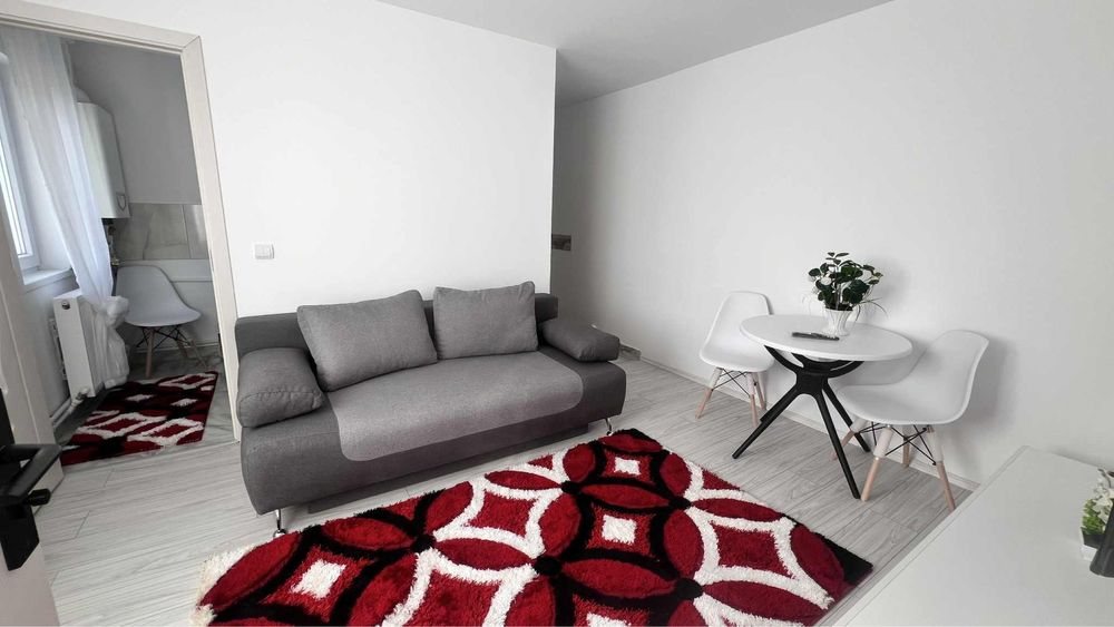 Apartament 3 camere, et 2, complet renovat, mobilat, utilat