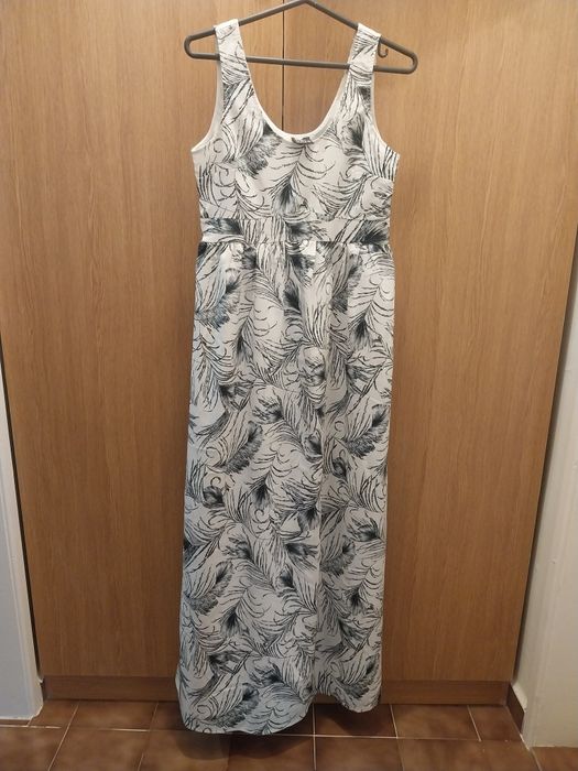 Дрехи, рокля, риза