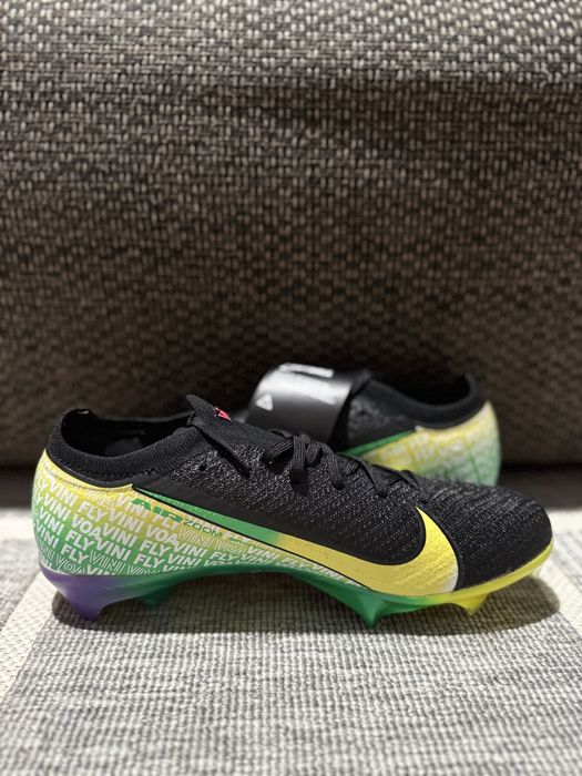 Ghete fotbal Nike Mercurial marimea 42 si 43