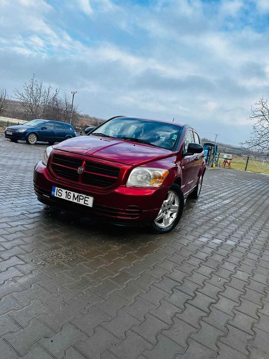 Vând sau schimb Dodge caliber