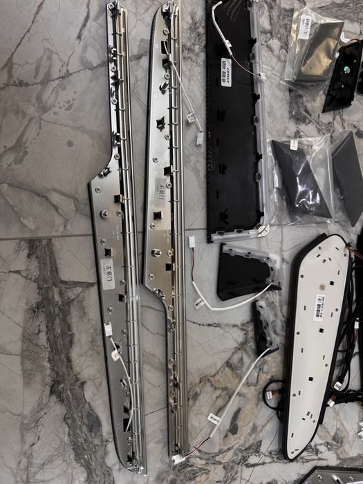 Lumina ambientala Porsche