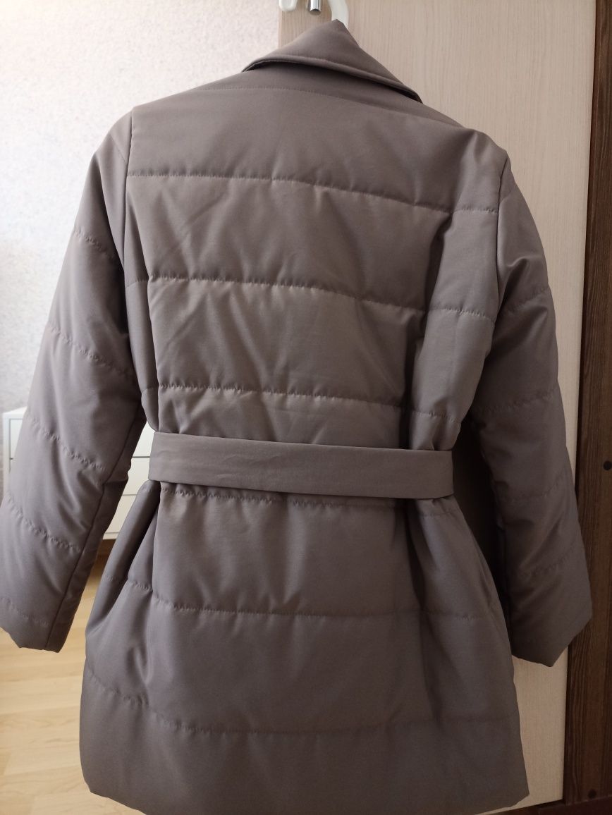 Куртка Деми Zarina 42